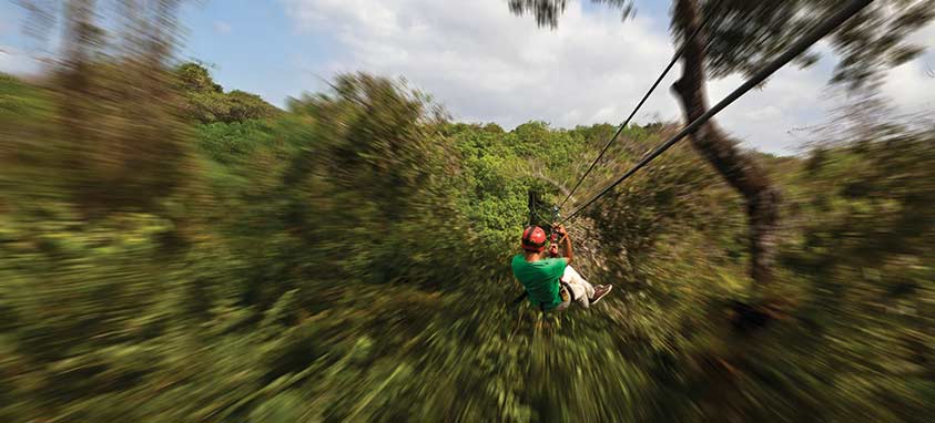 ziplining-melia-panama-canal