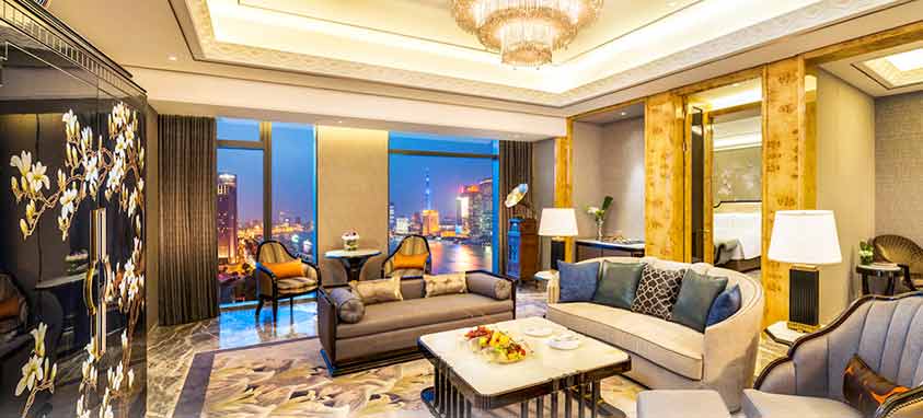 wanda-reign-on-the-bund seven star shanghai hotel