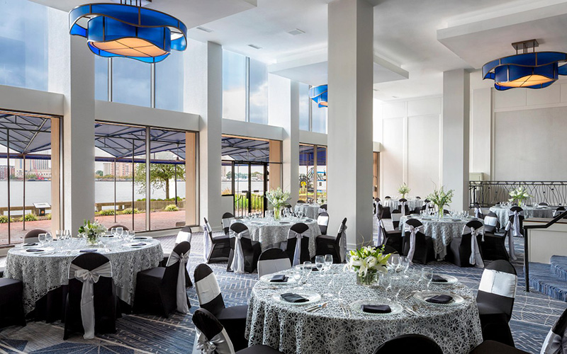Sheraton orfsi-riverwalk-ballroom-9402-hor-wide