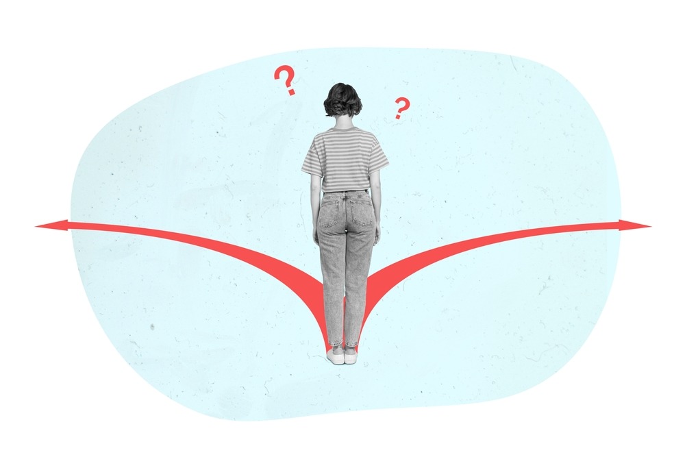 Abstract sketch of confused lady standing in front of two arrows pointing in opposite directions