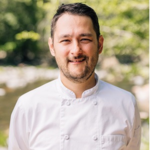 Headshot of Ryan Swanson