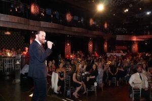 The Water Coolers singing to crowd at Smart Women in Meetings Awards Gala at The Edison Ballroom