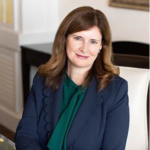 Headshot of Anne Marie Doyle for Smart Moves
