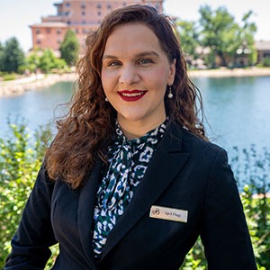 Headshot of April Flagg