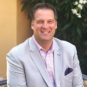 Smart Moves Headshot of Hartmut Ott