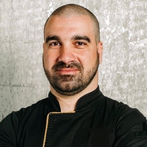 Headshot of Pedro Almeida