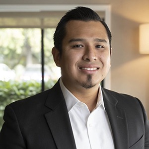 Smart Moves Headshot of Antonio Morales, General Manager at The Steward