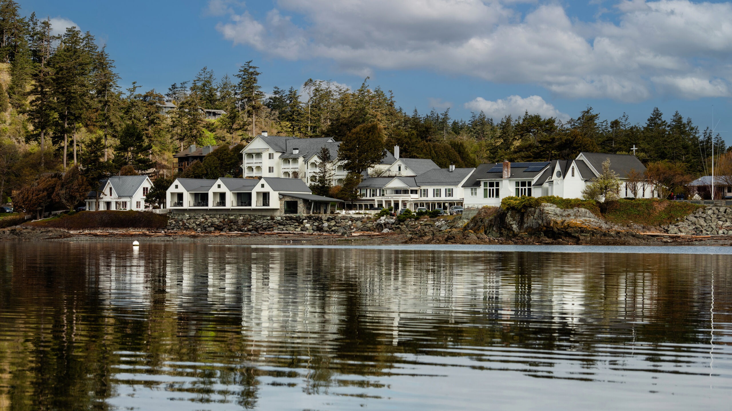 New and Renovated Outlook Inn