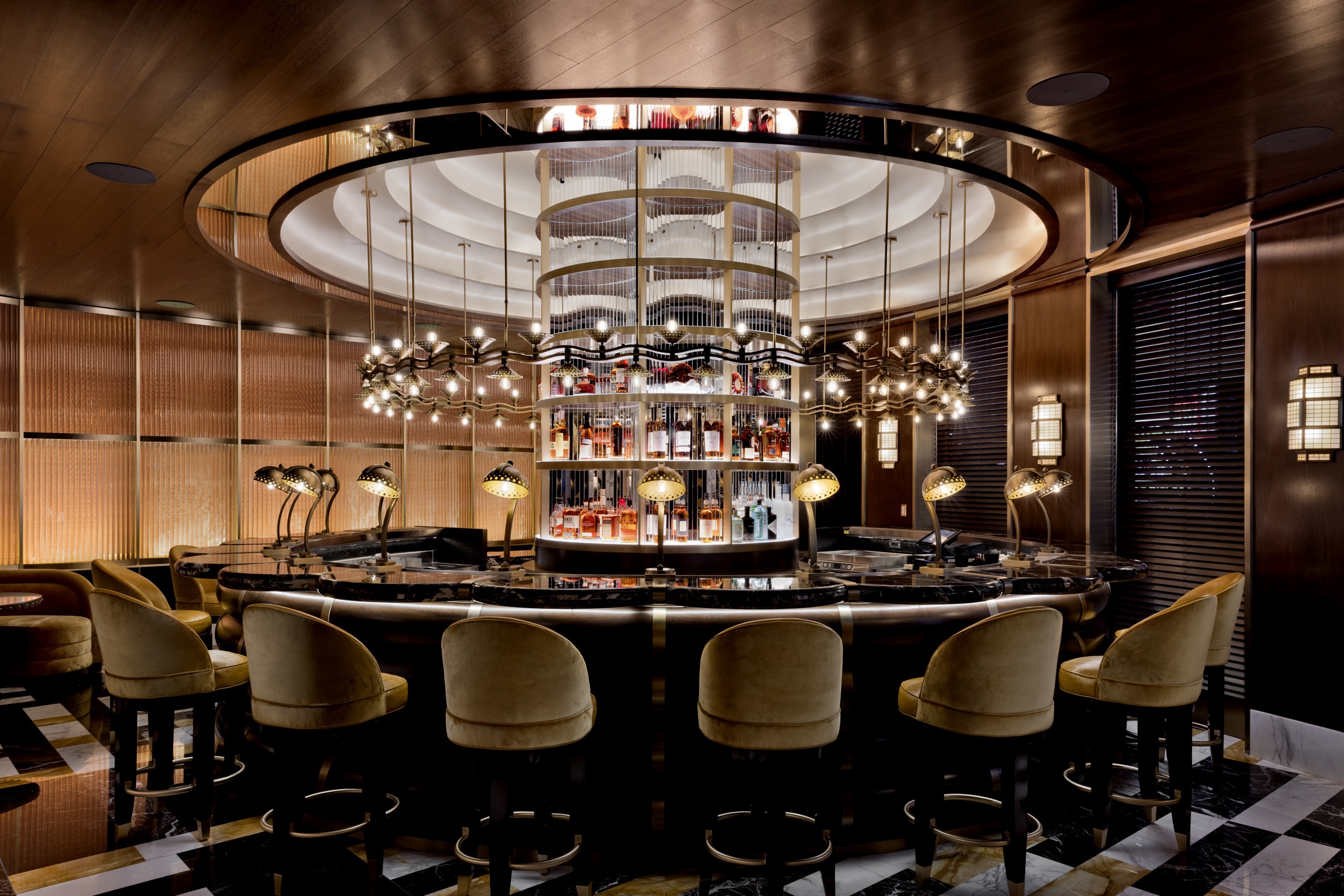 restaurant bar