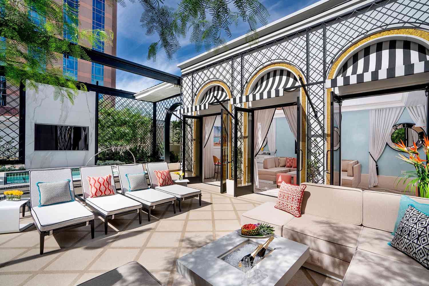 hotel cabana