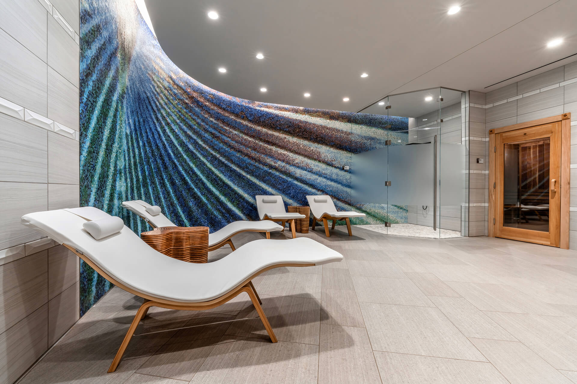 chaise lounges