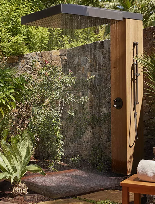 Private spa garden at Sensei Porcupine Creek