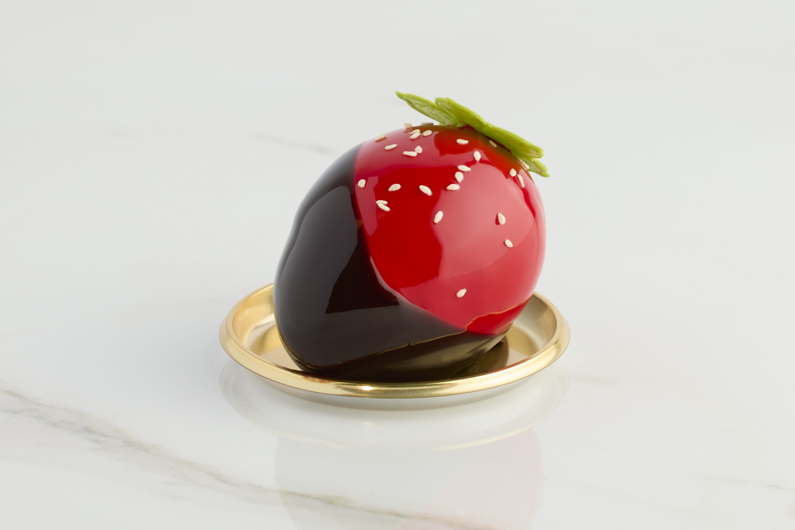 chocolate dipped strawberry