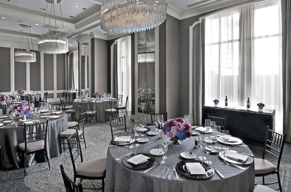 Waldorf Astoria Chicago meeting room