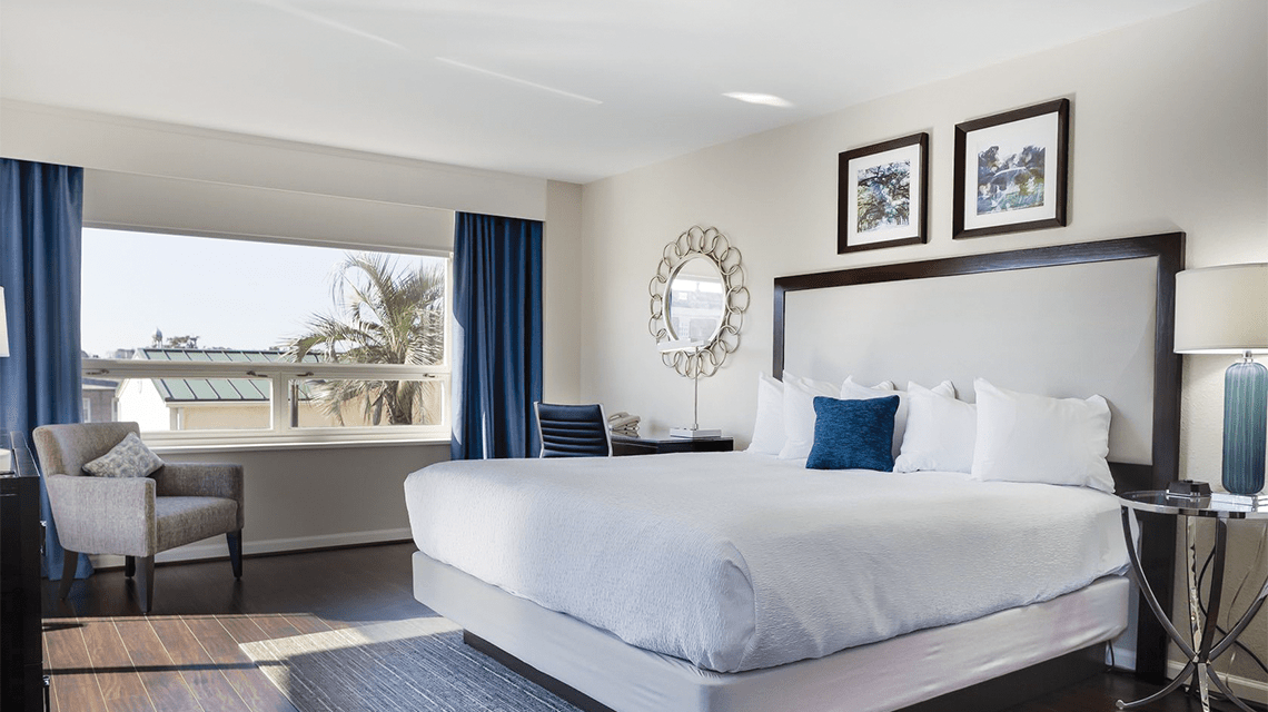 The DeSoto Savannah guest room