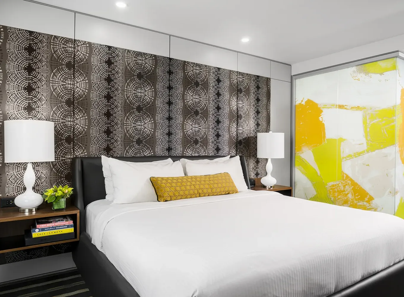 Hotel Arts guest room