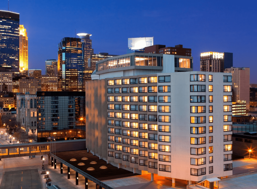 ESheraton Minneapolis downtown exterior