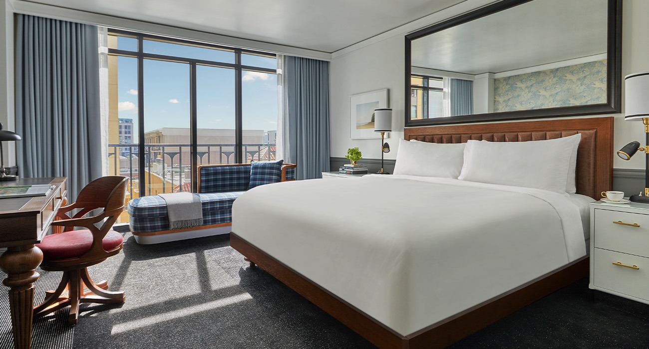 Pendry San Diego guest room