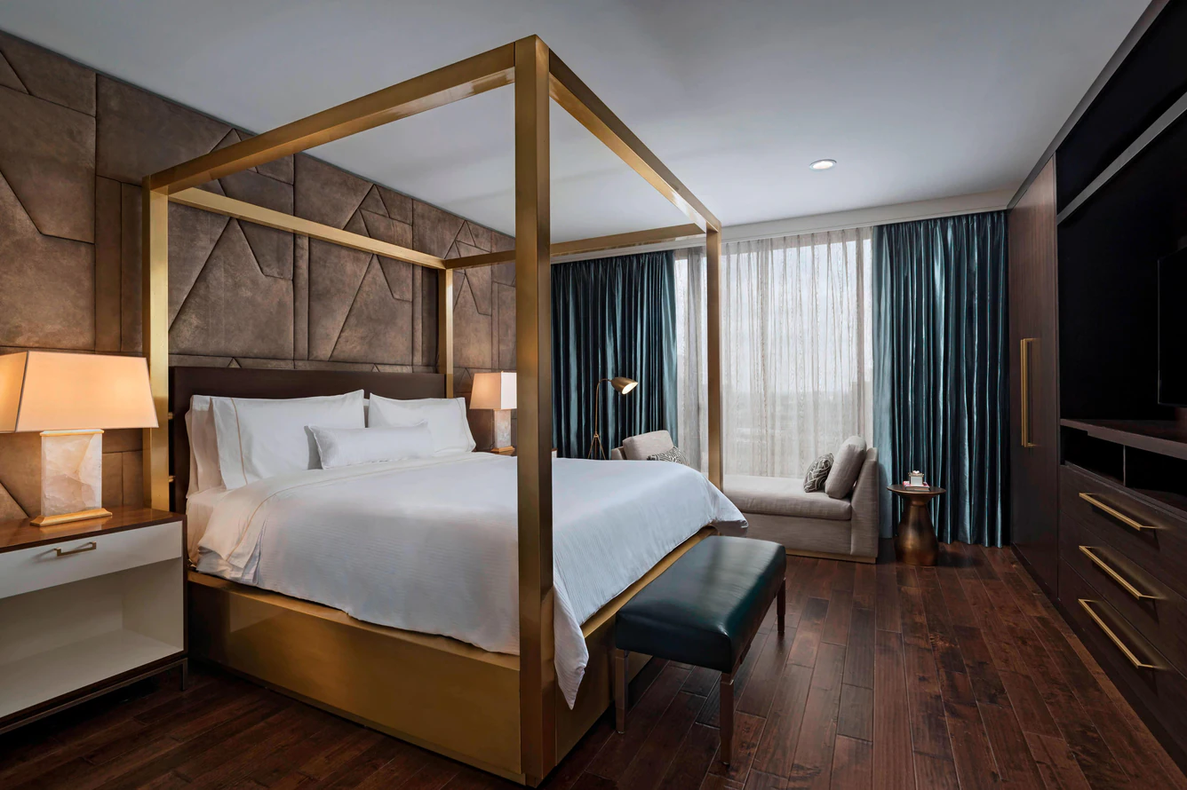 The Westin Galleria Houston guest room