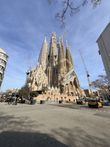 Basilica de la Sagrada Familia exterior