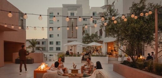 Sandbourne Santa Monica outdoor space