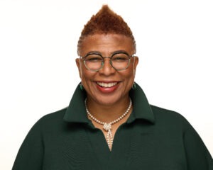 Tess Vismale headshot