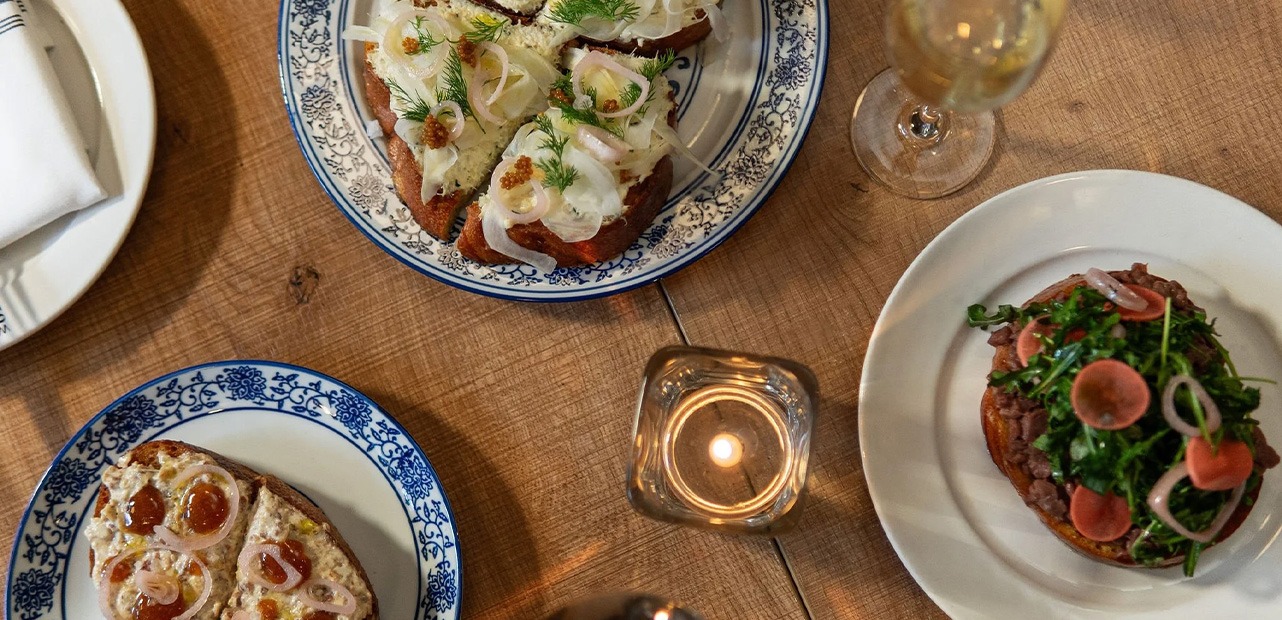 Food at Wind Cries Mary