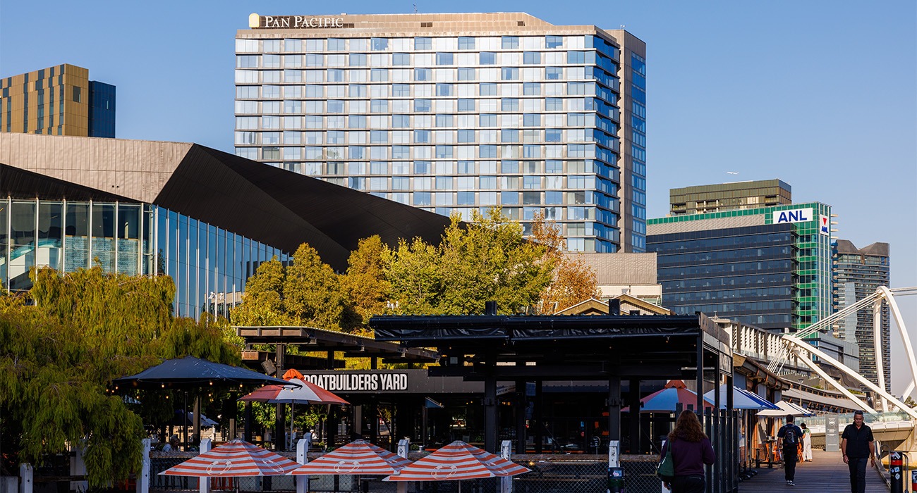 Pan Pacific Melbourne exterior