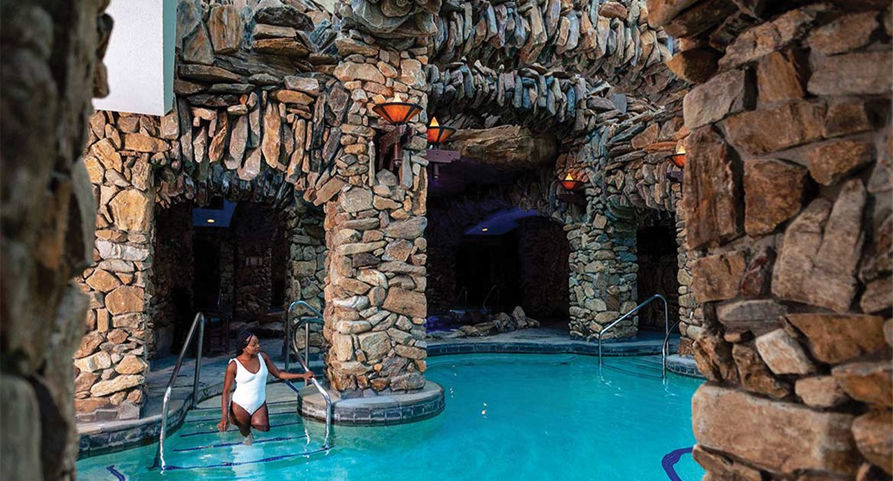 The Omni Grove Park Inn & Spa indoor pool