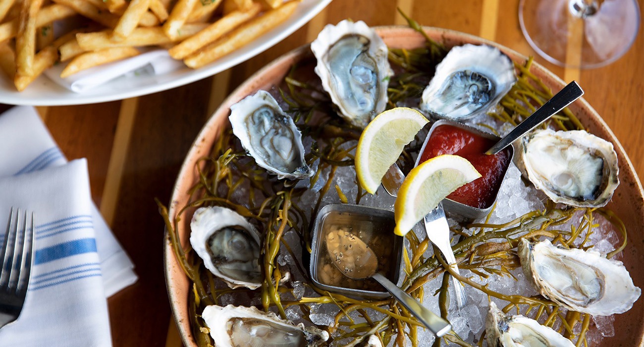 Oyster at Schooners