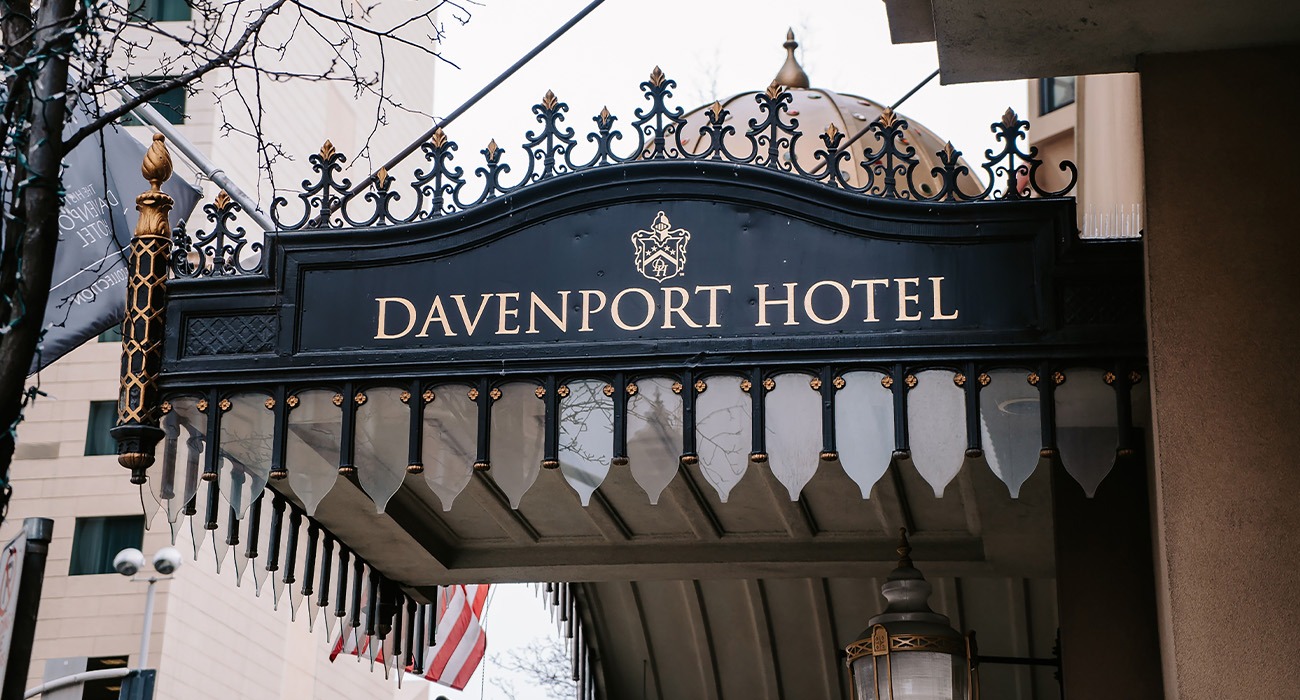 The Davenport Hotel sign