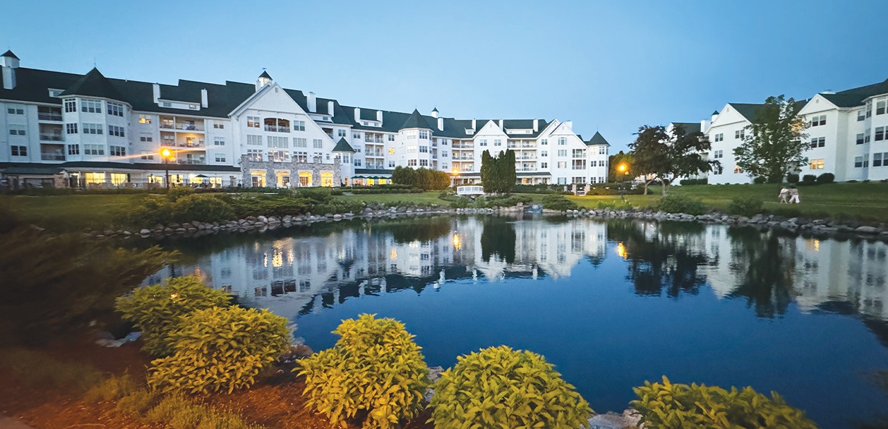 The Osthoff Resort & Spa near lake