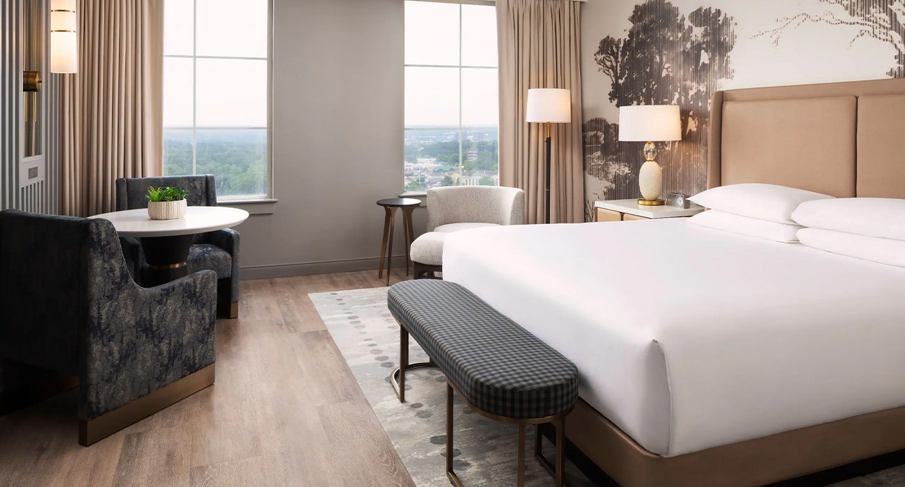 Guest room